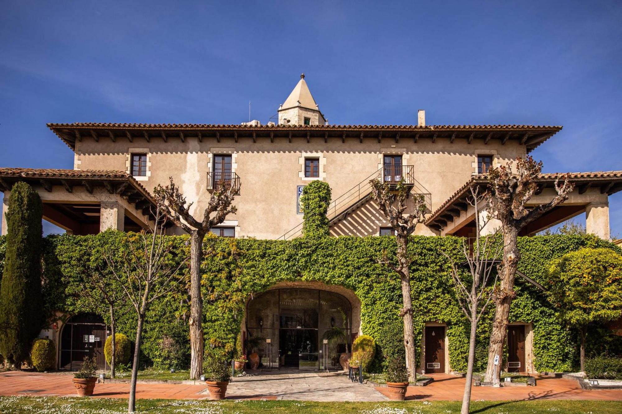 Rvhotels Palau Lo Mirador Torroella De Montgri Luaran gambar